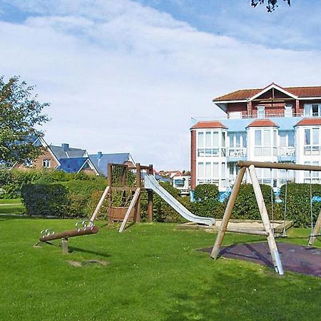 Apartment In Cuxhaven With A Shared Pool Exterior photo